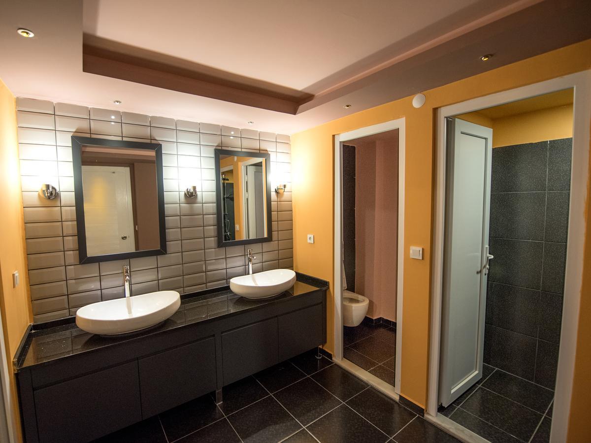 Sakura Suit Hostel Fethiye Ngoại thất bức ảnh